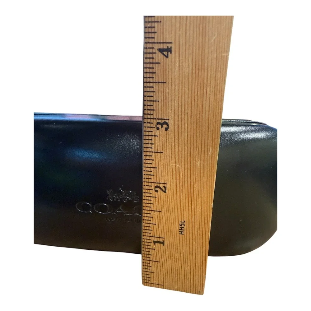 Coach Black Hard Clamshell Sunglasses Eyeglasses Case with Cleaning Cloth